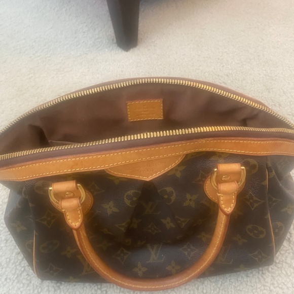 Louis Vuitton purse - Picture 3 of 7